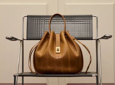 ӵ���뻳 FERRAGAMO 2026�����˽���ѡϵ��